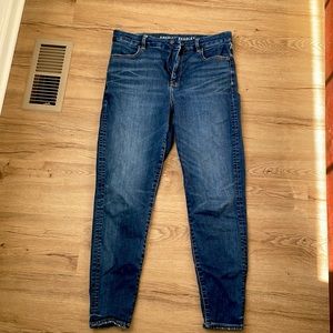 American Eagle Curvy Hi-Rise Jegging